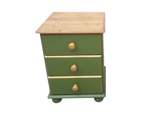 Pair of Restored Victorian Style Pine Bedside Chests – Antique Green Finish