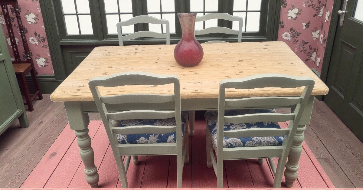 Charming Farmhouse Dining Set – Solid Pine with French Grey Finish