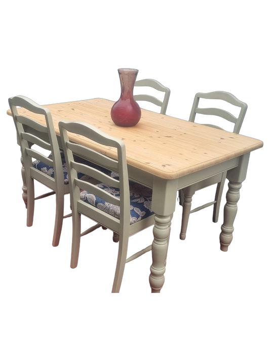 Charming Farmhouse Dining Set – Solid Pine with French Grey Finish