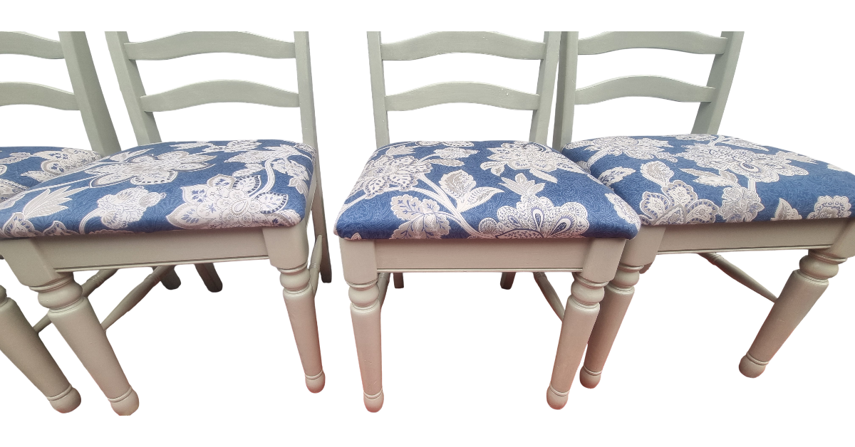 Charming Farmhouse Dining Set – Solid Pine with French Grey Finish