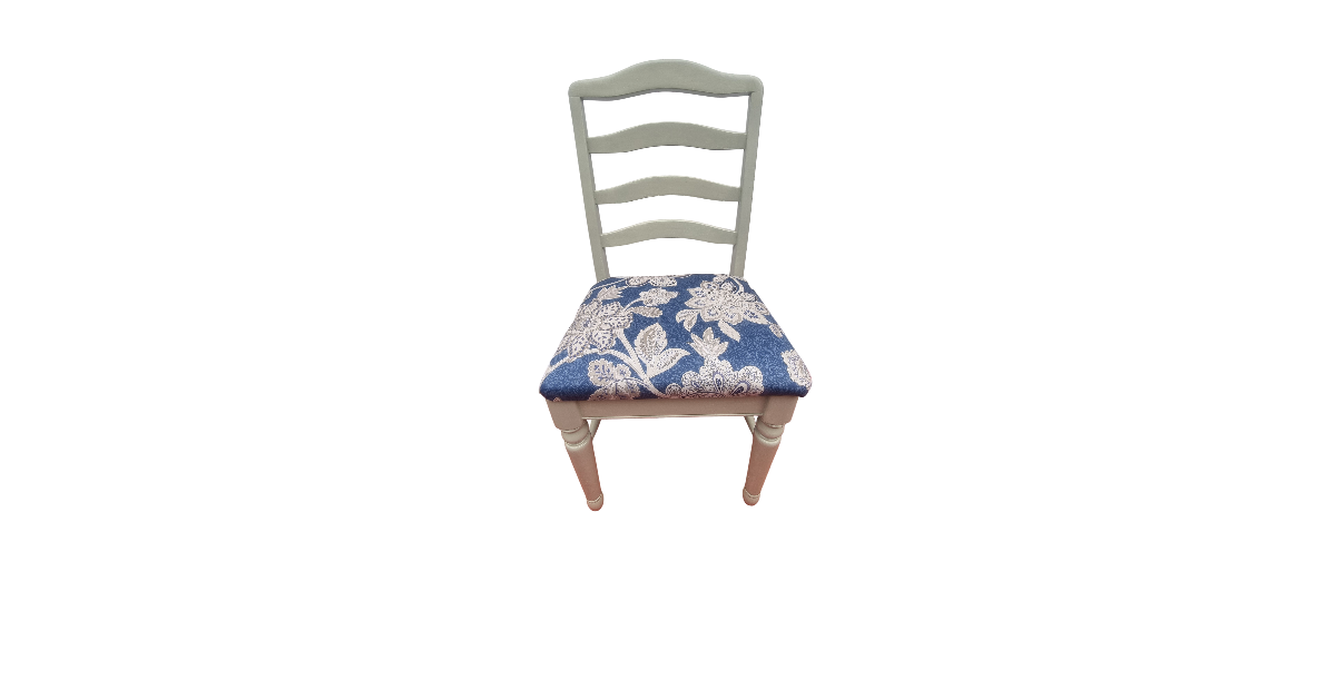 Charming Farmhouse Dining Set – Solid Pine with French Grey Finish