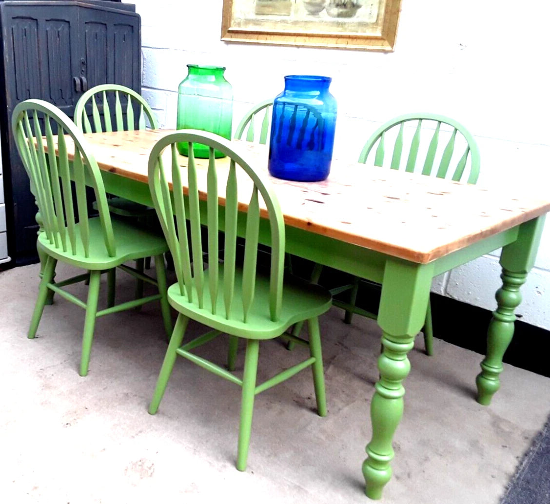 Country Vintage Rustic Pine Farmhouse Dining Table with 5 Chairs