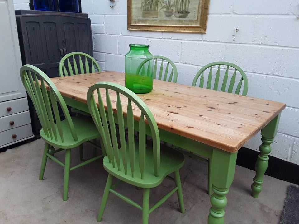 Country Vintage Rustic Pine Farmhouse Dining Table with 5 Chairs