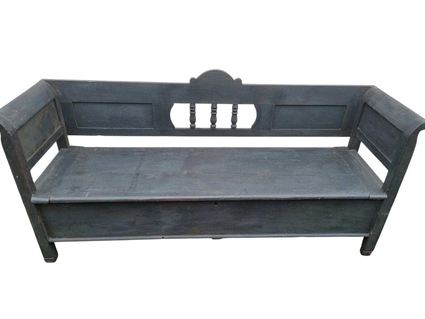 Early 20th Century Eastern European Farmhouse Bench