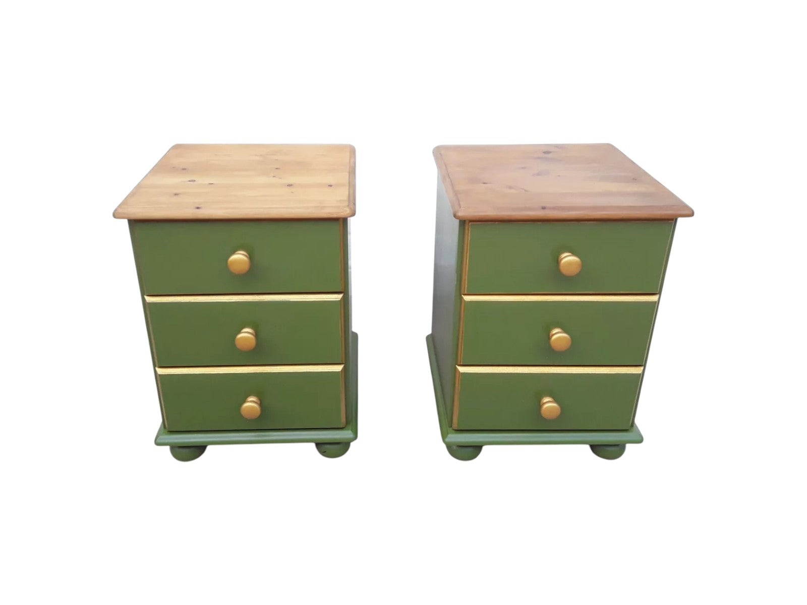 Pair of restored Victorian-style pine bedside chests with waxed antique tops, green painted bases, and three drawers, circa late 19th century style.