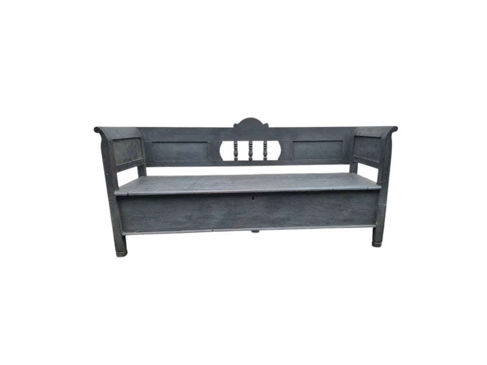 Early 20th Century Eastern European Farmhouse Bench