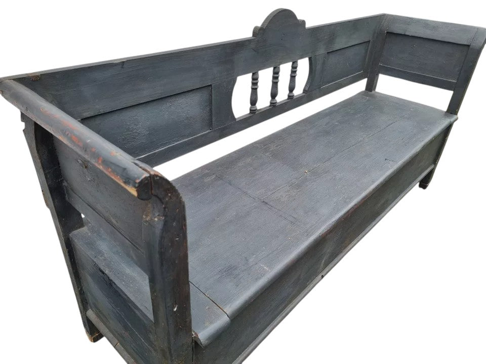 Early 20th Century Eastern European Farmhouse Bench