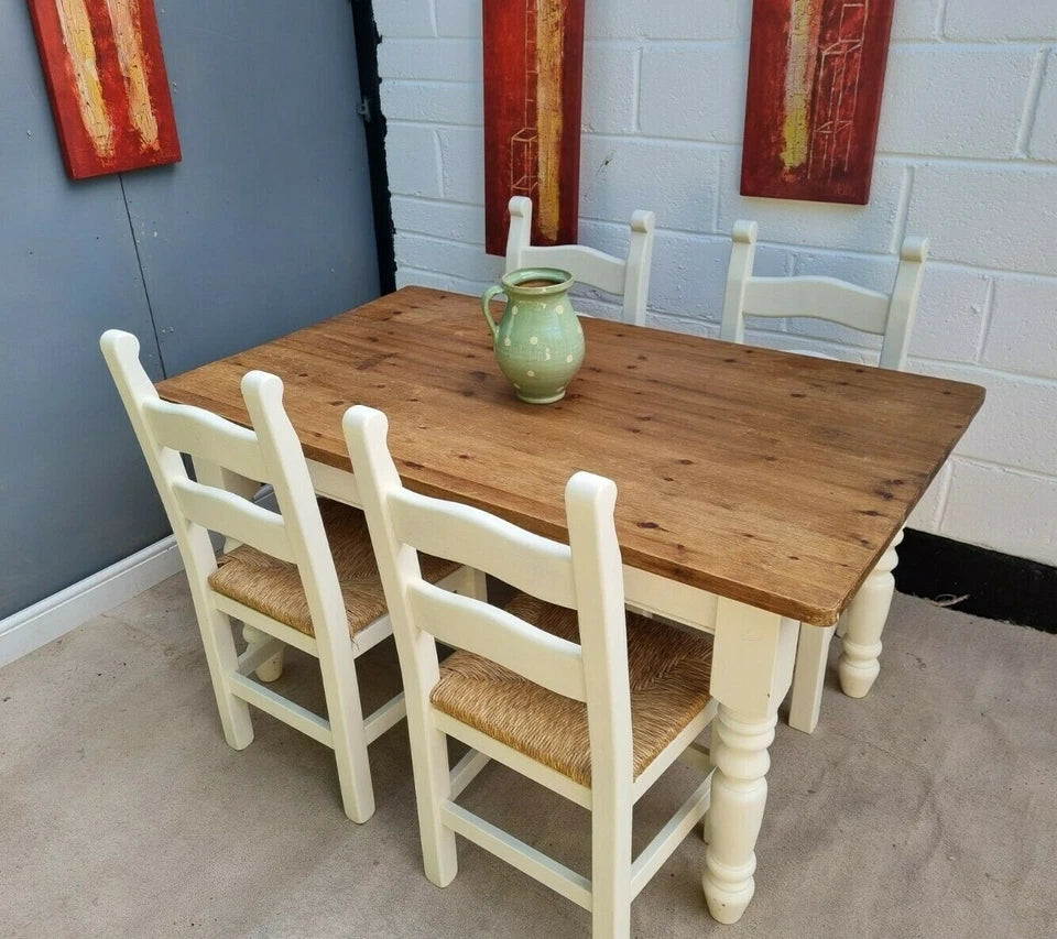 Rustic Farmhouse Pine Dining Table with Four Chairs – Antique Vintage Style